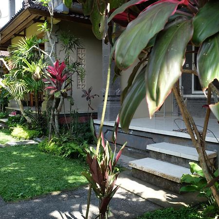 Suastika Guest House Ubud Экстерьер фото