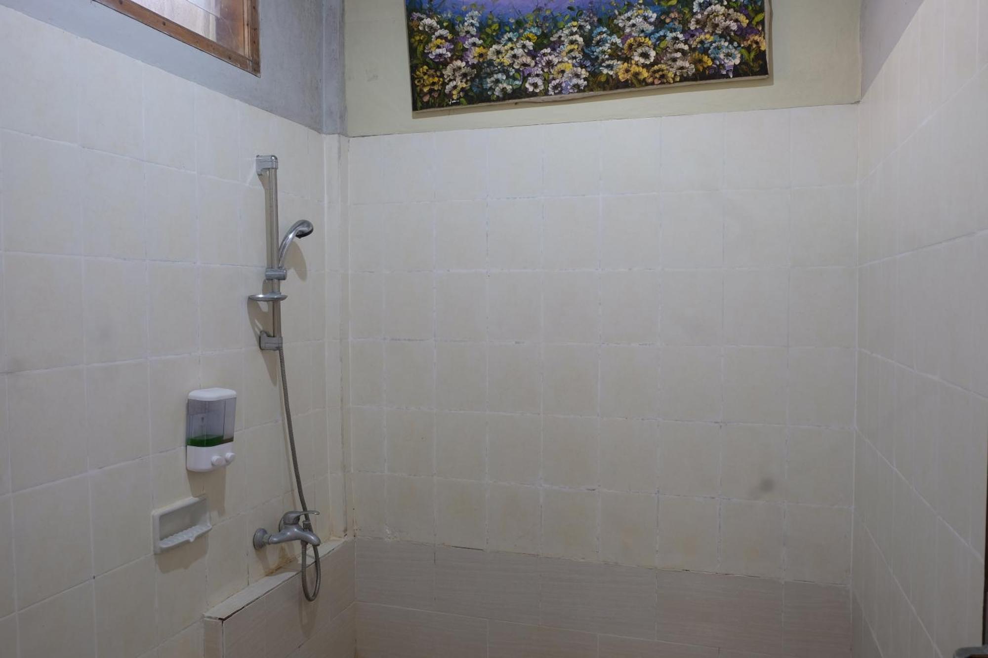 Suastika Guest House Ubud Экстерьер фото